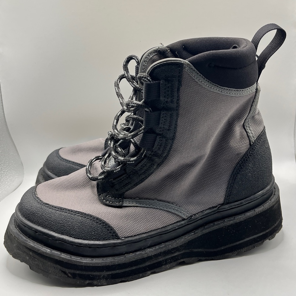 Orvis Rugged Easy On River Guard Brogue Men's Size 5 Vibram Bottoms